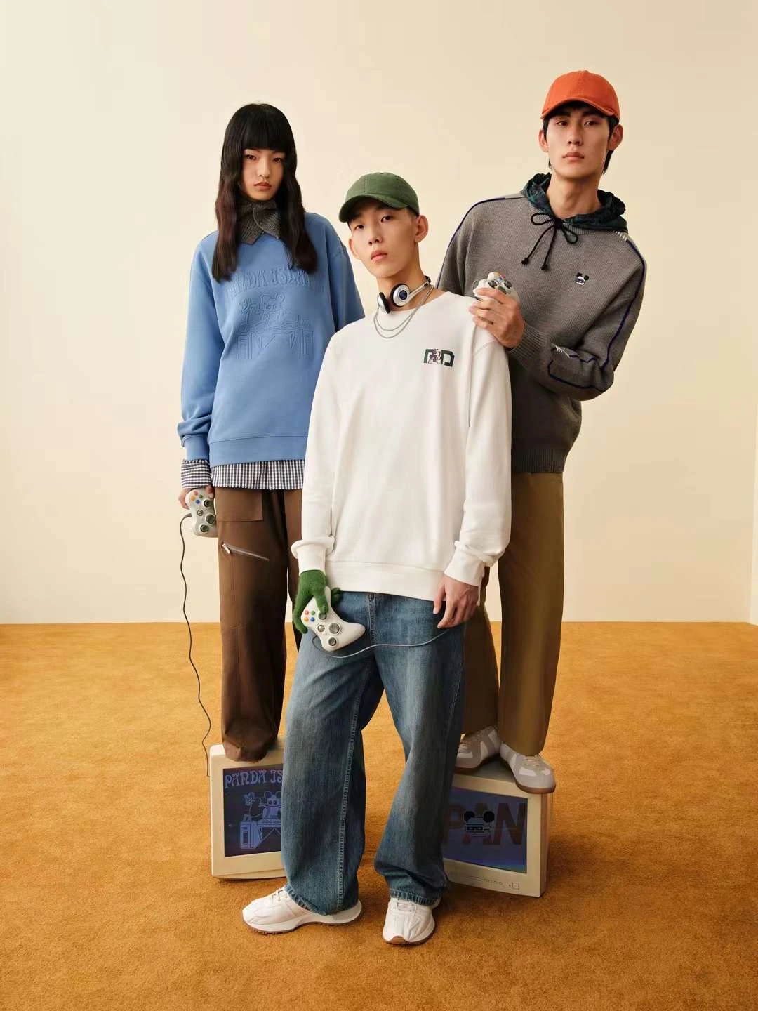 gxgjeans — 22FW Campaign — 01