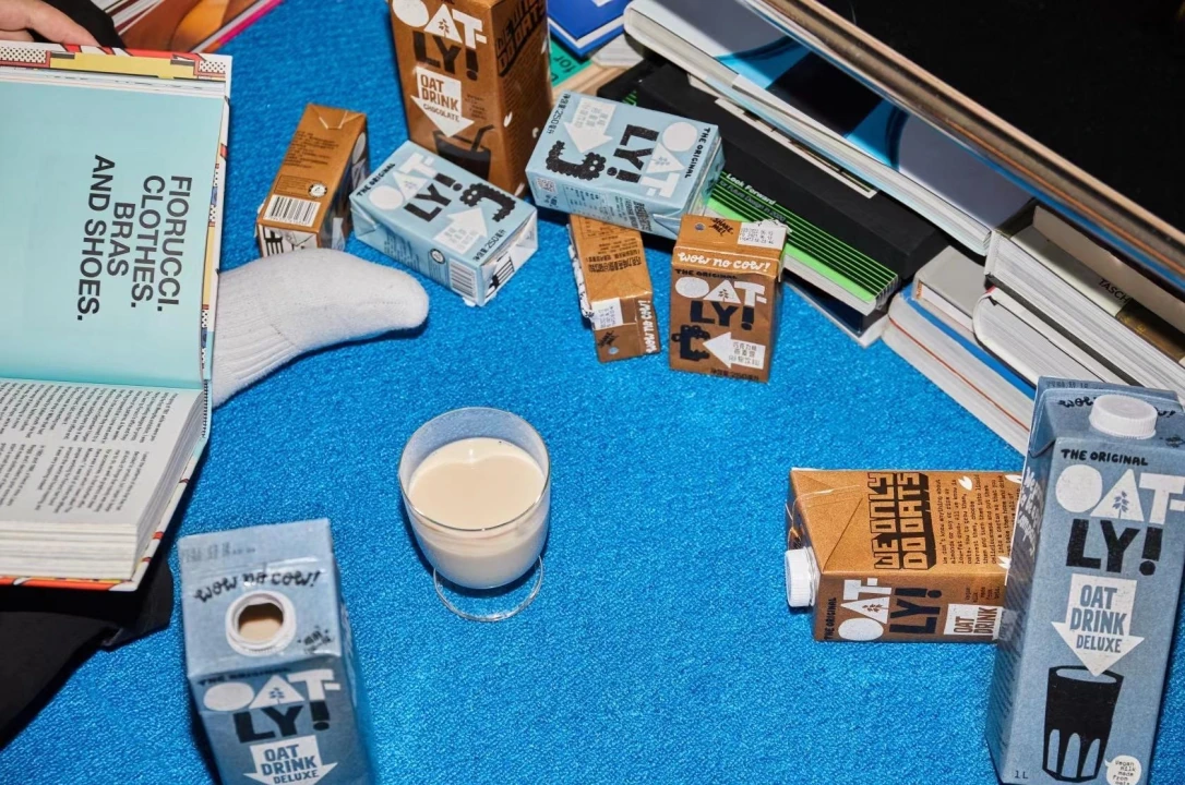 OATLY — Still Life & Lifestyle — 01