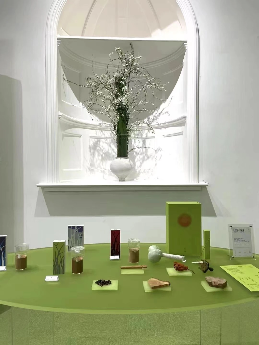 禧象 × 蕾虎 — Shanghai Fashion Week 2024 Pop-up — 04