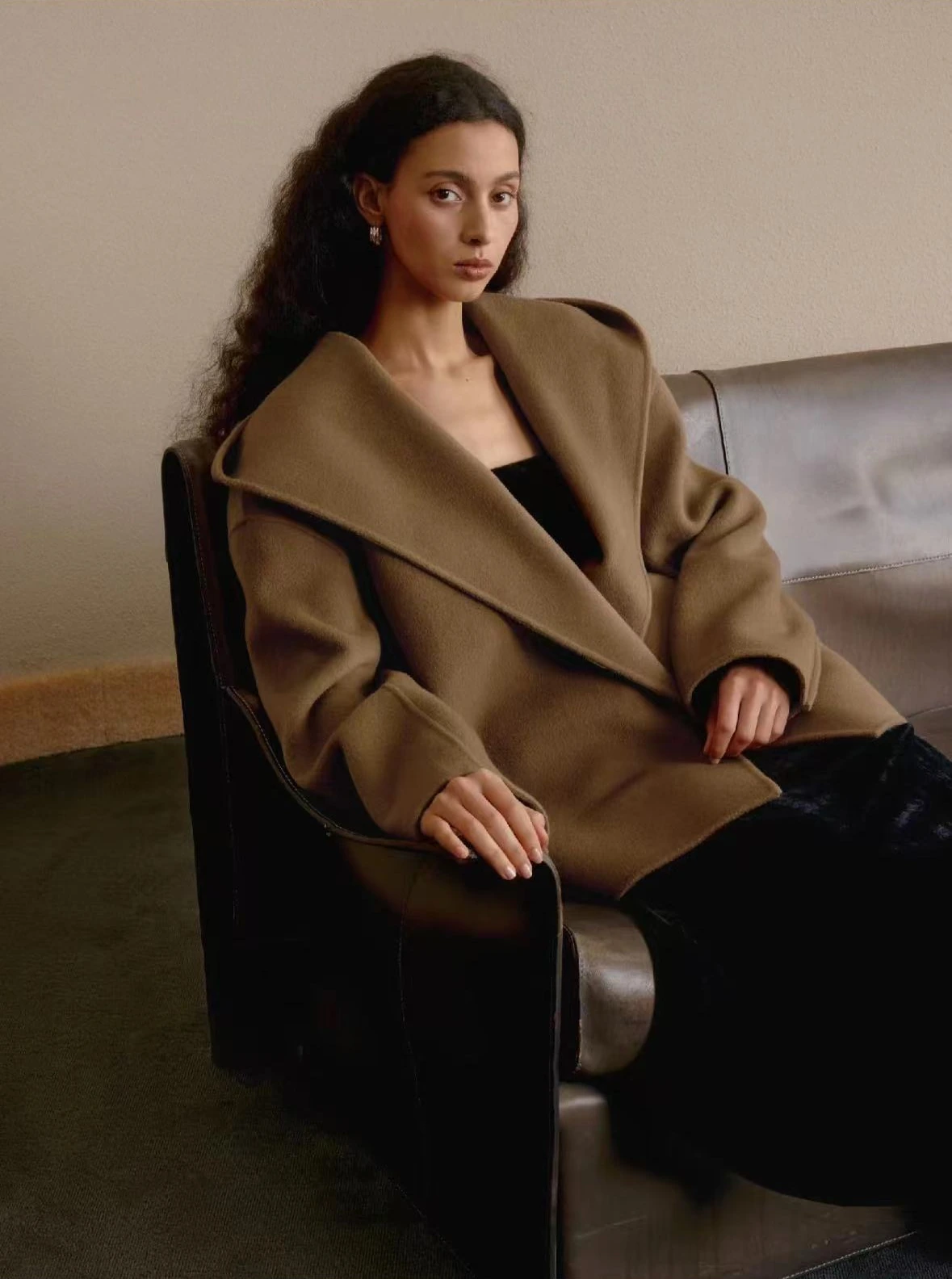 ZHIZHI — 2024 AW Lookbook — 01